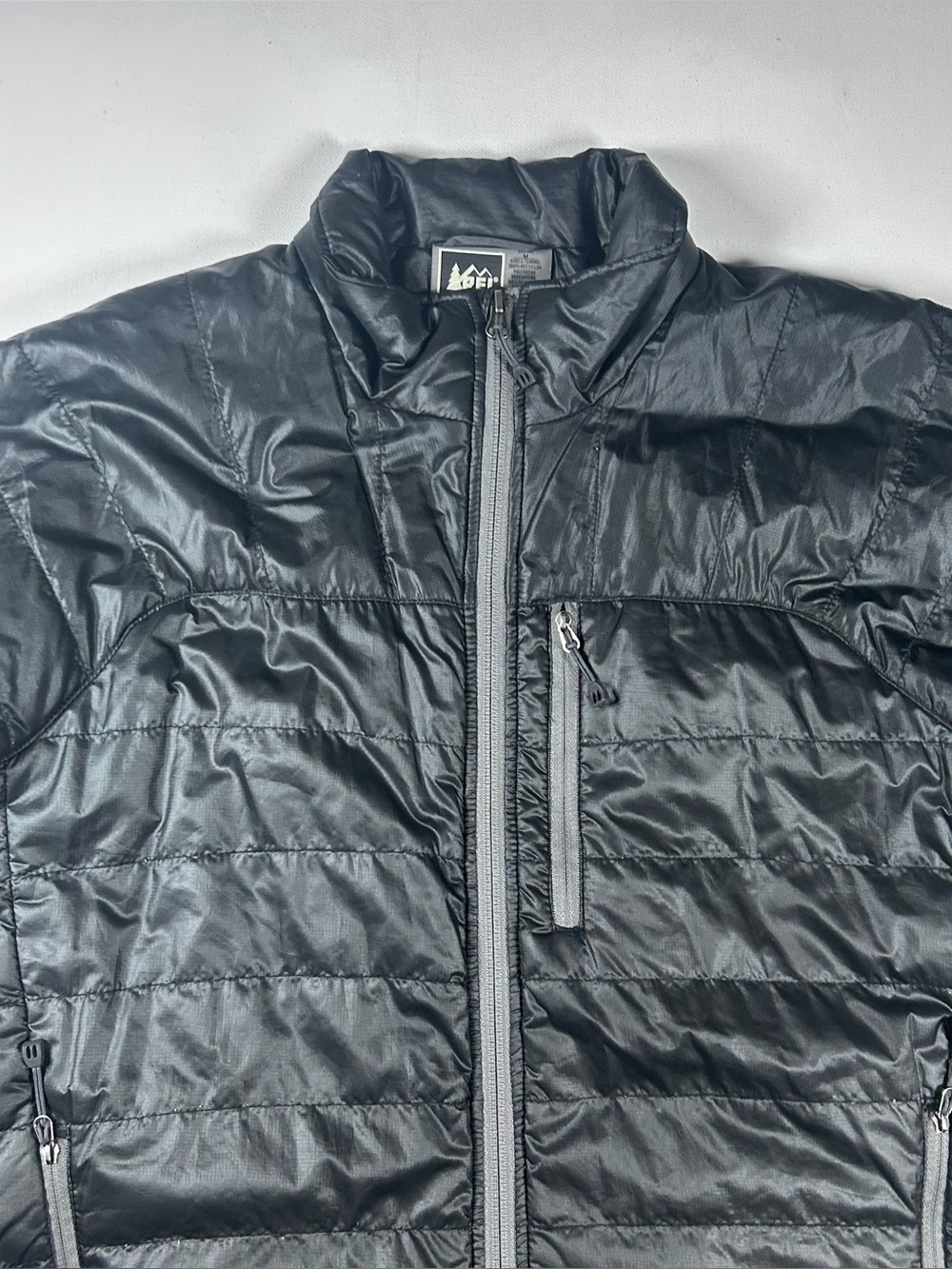 REI Co-op Mens M Black Puffer Jacket Full Zip Outdoor Hiking Primaloft Pertex